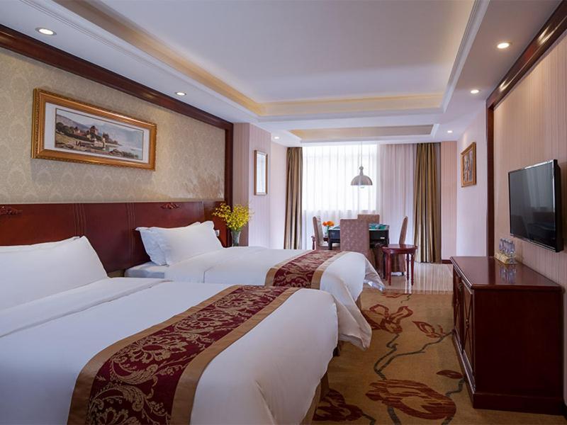 Vienna Hotel Shenzhen Guanlan Tangren Street Dış mekan fotoğraf